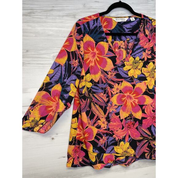 Beautiful by Lawrence Zarian Shirt Womens Medium Black Floral Print Top Blouse - Picture 3 of 10